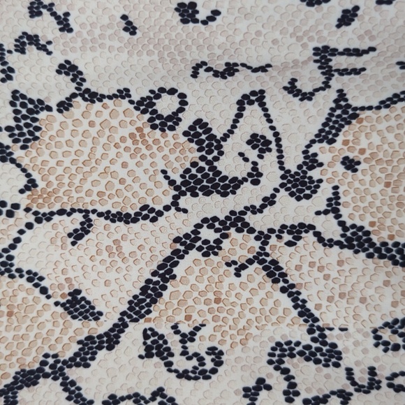 ALL FENIX leggings, size L, snake skin pattern - Picture 2 of 6